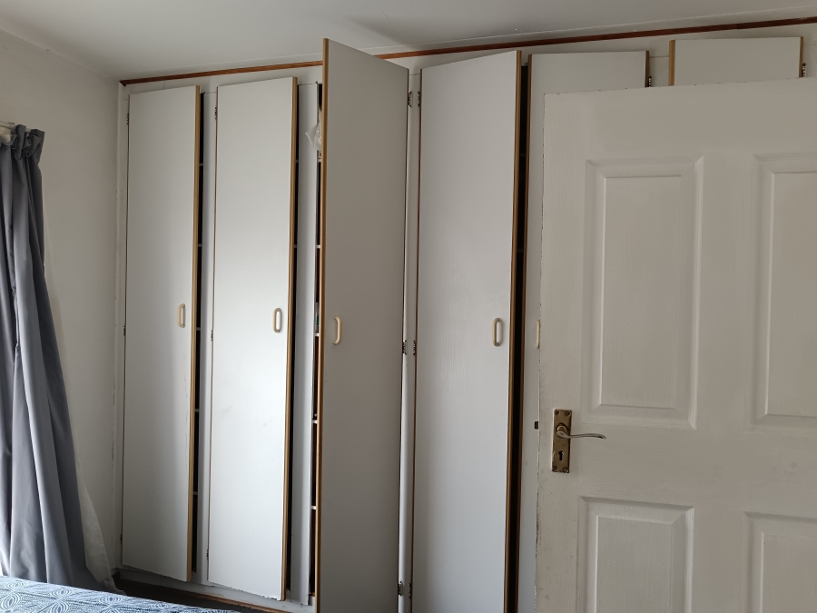 1 Bedroom Property for Sale in Willows Free State